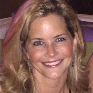 Meet your Posher, Sherry